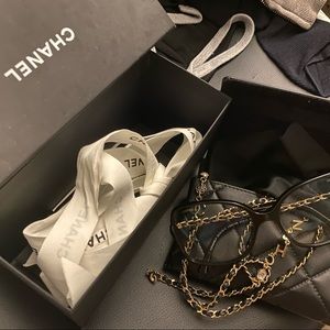 Chanel SQUARE SUNGLASSES(almost like new)